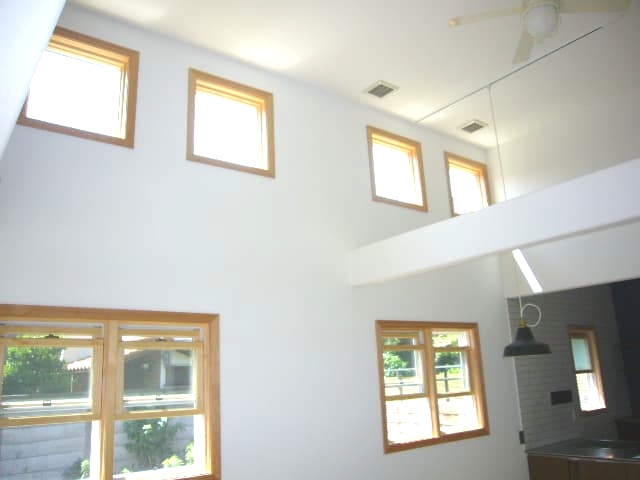 2.5階建ての家